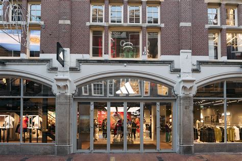 adidas brand center amsterdam kalverstraat|adidas kalverstraat 87 amsterdam.